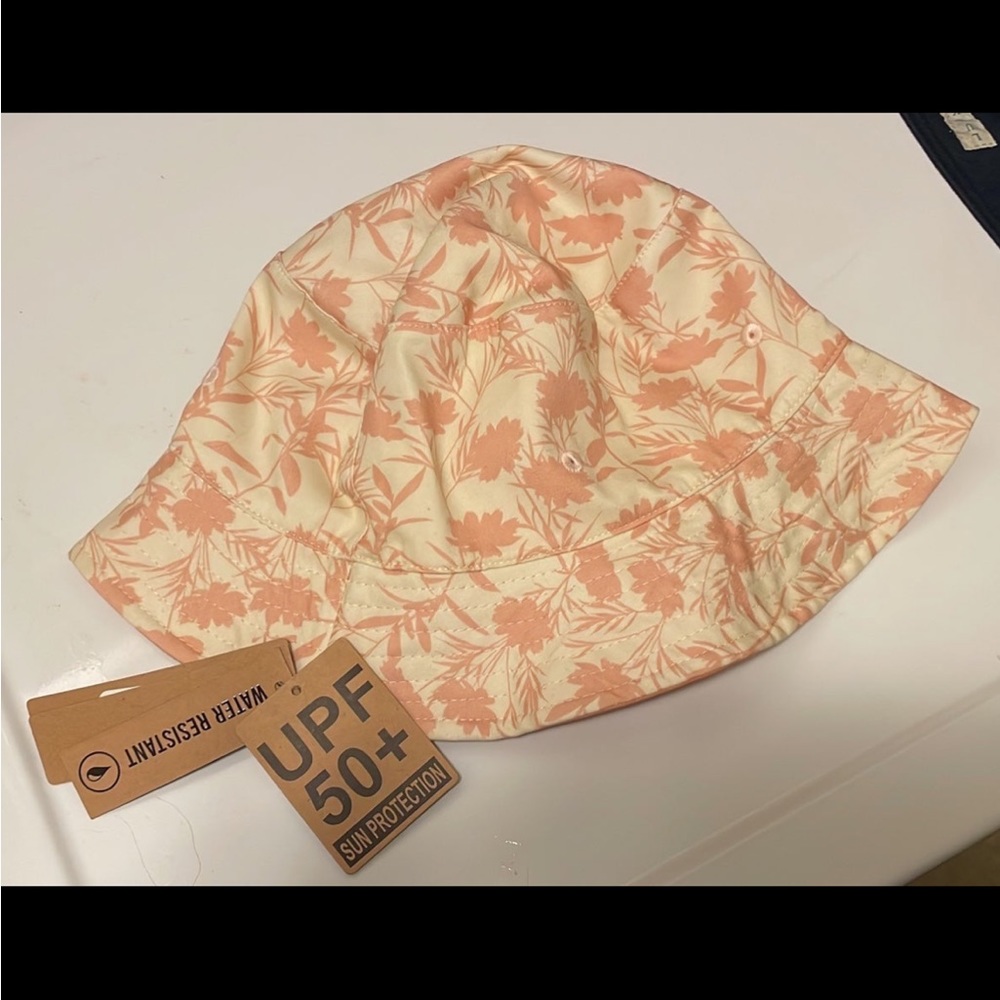 Steve Madden Bucket Hat